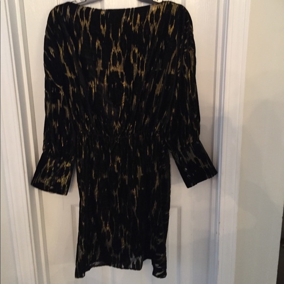 Zara Dolman Sleeved Dress - Picture 2 of 5